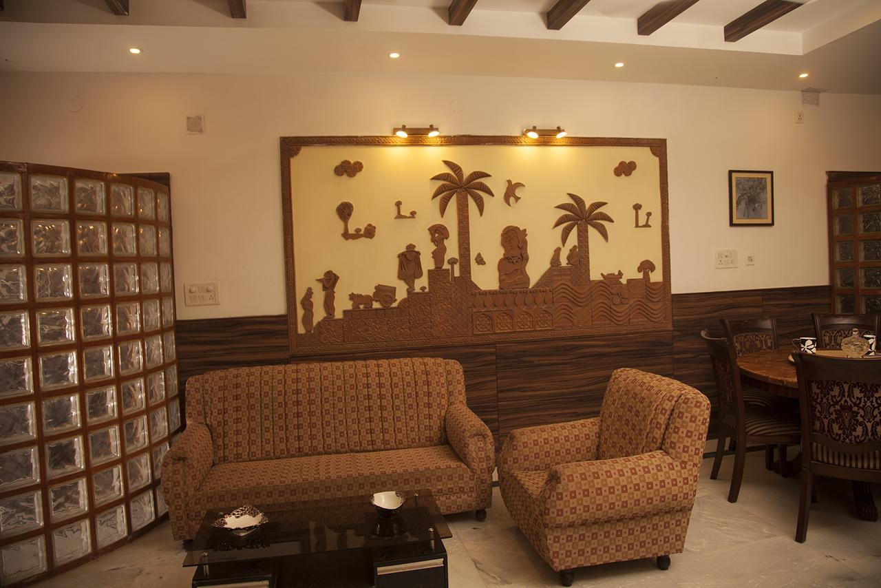Om Sai Villa Guesthouse Колката Екстер'єр фото